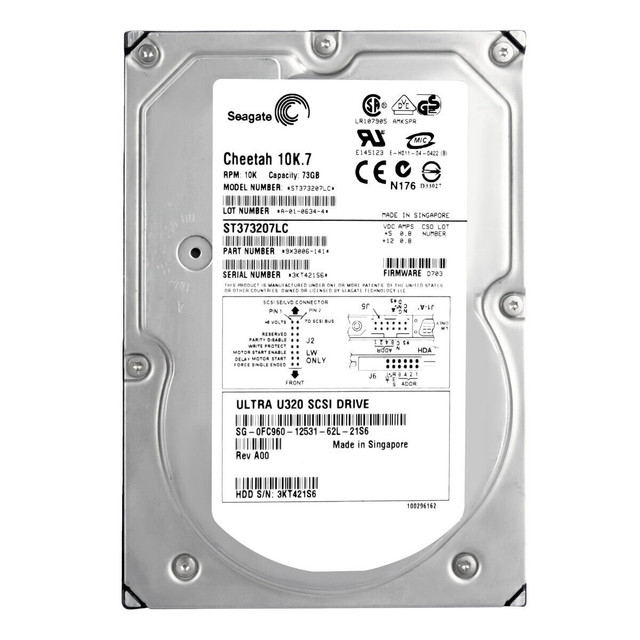 (RY489) Dell 73GB SAS 3 Gb/s 	3.5 inches 10000RPM Server Harddisk